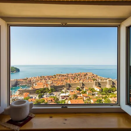 Apartament Marin *